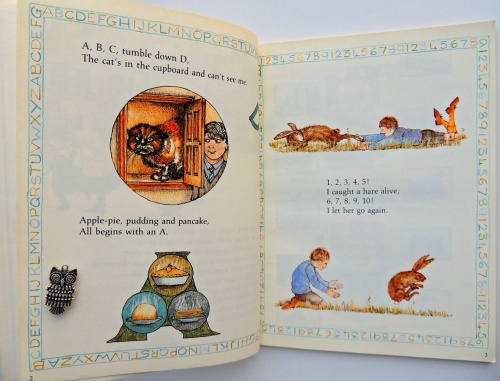 The Helen Oxenbury Nursery Rhyme Book  3